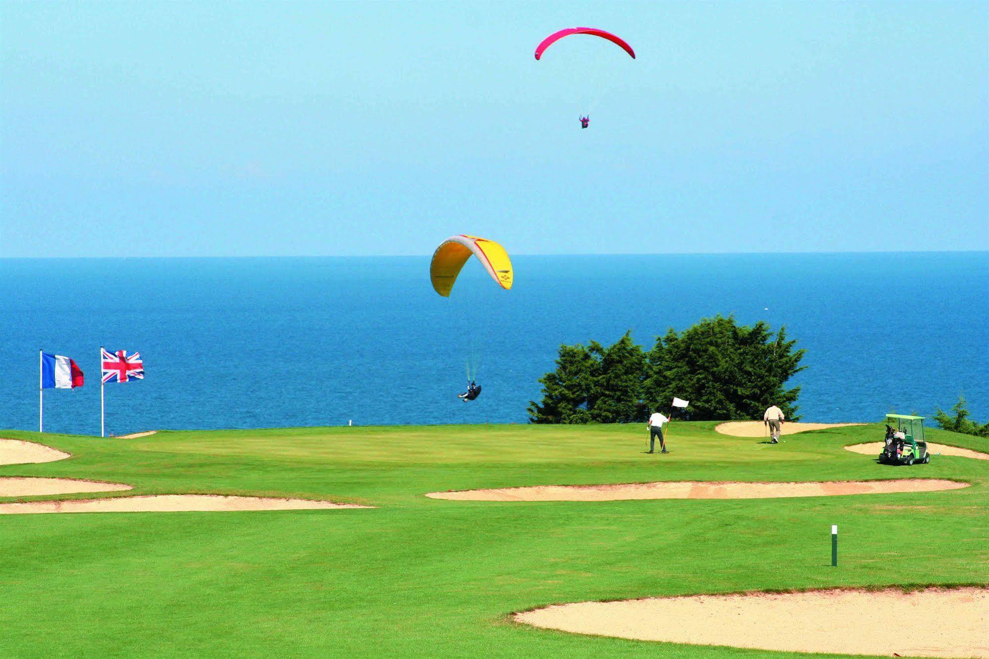 Belambra Clubs Colleville-Sur-Mer - Omaha Beach Eksteriør billede